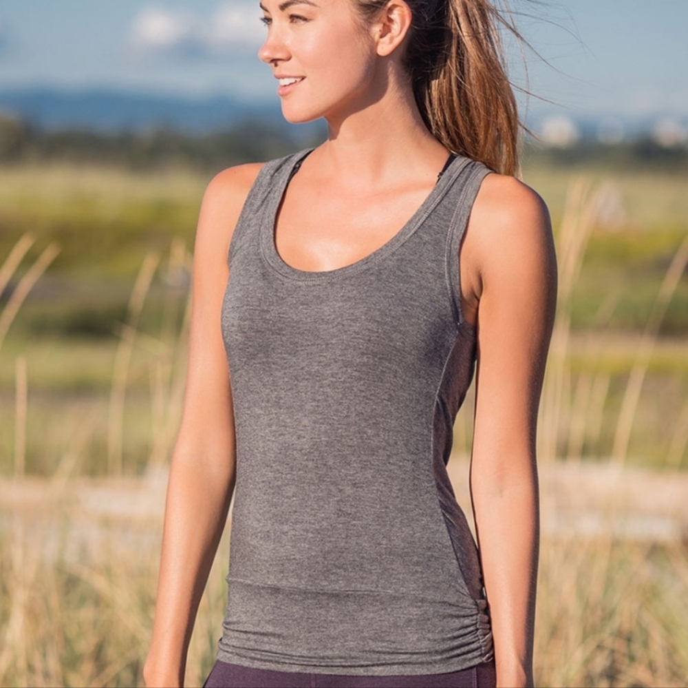 NWT- Nomads Hemp Wear- Karma Tank- Size Small- Grey